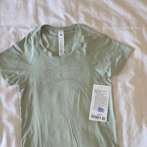 lululemon athletica Short Sleeve Tee in Sage Green